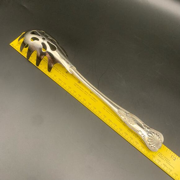 Vintage F. B. Rogers Silver Plate Pasta Server “Kings”  Pattern - Picture 10 of 12